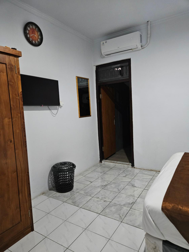 Others 5, Rumah Kayu Putih, Denpasar