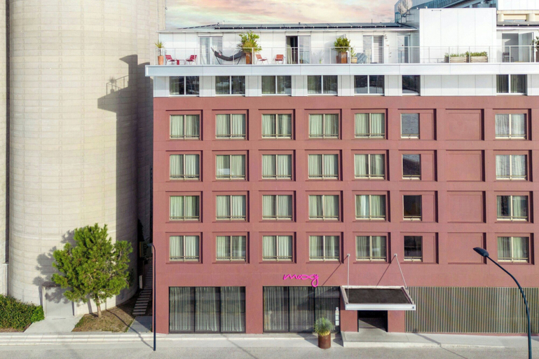 Exterior & Views 2, Moxy Bordeaux Hotel, Gironde