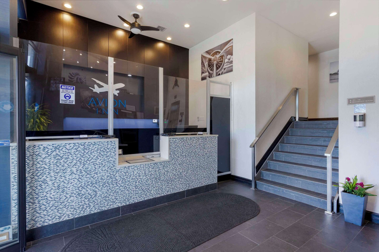 Public Area 2, Avion Inn Near LGA Airport, Ascend Hotel Collection, New York