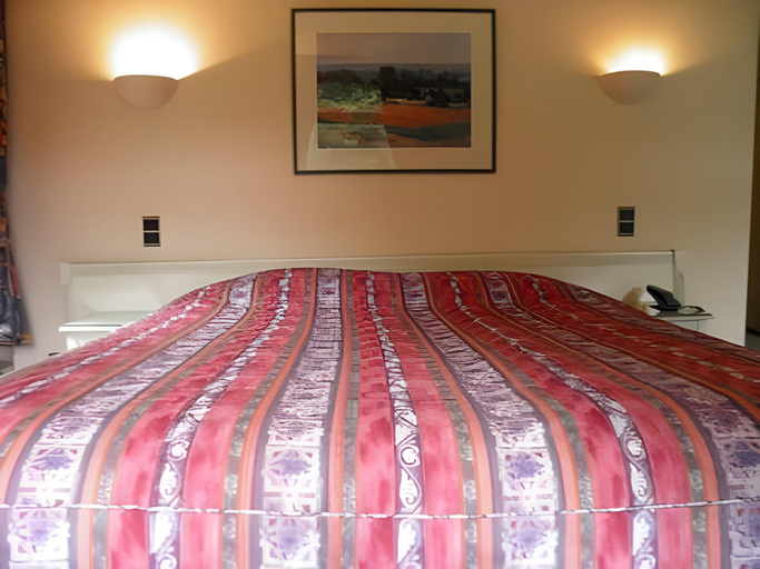 Bedroom 16