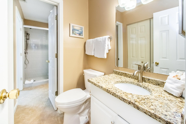 Bedroom 4, Windancer 110, Walton