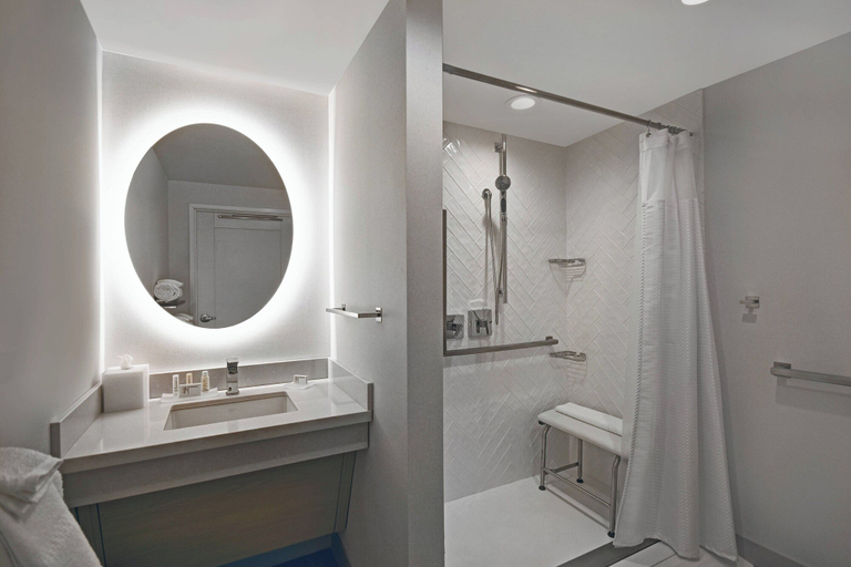 Bathroom 4, TownePlace Suites by Marriott Westport, Bristol