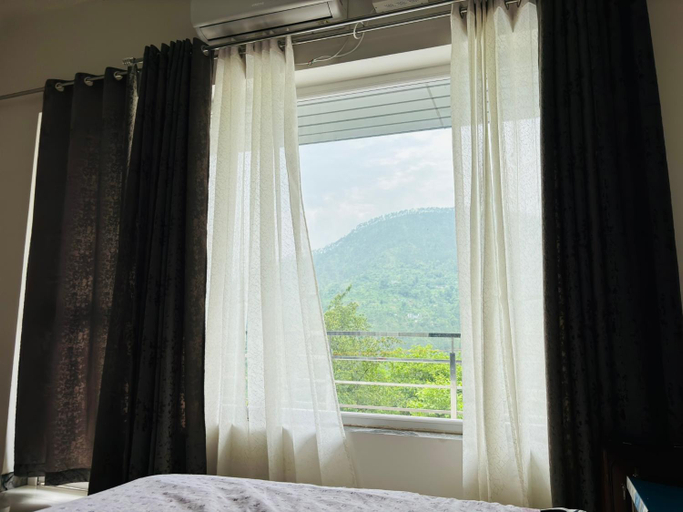 Bedroom 2, Hotel Kalyani, Chamoli
