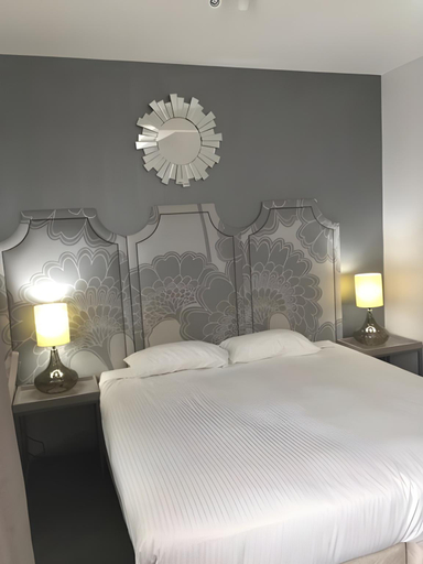 Bedroom 9