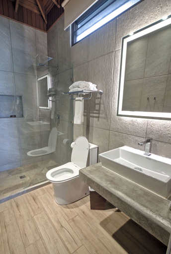 Bathroom 4, G Boutique Hotel At San Andrés Petén, San Andrés