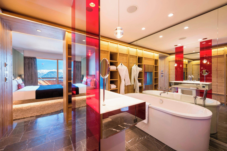 Bathroom 5, W Verbier, Entremont