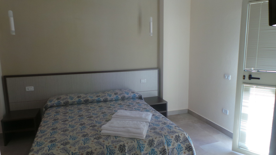 Bedroom 5, Villa Lisa, Cosenza
