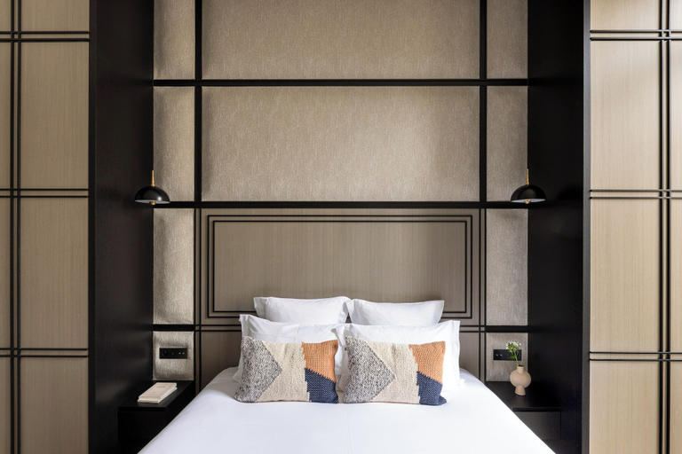 Bedroom 5, HIGHSTAY - Luxury Serviced Apartments - Louvre, Paris