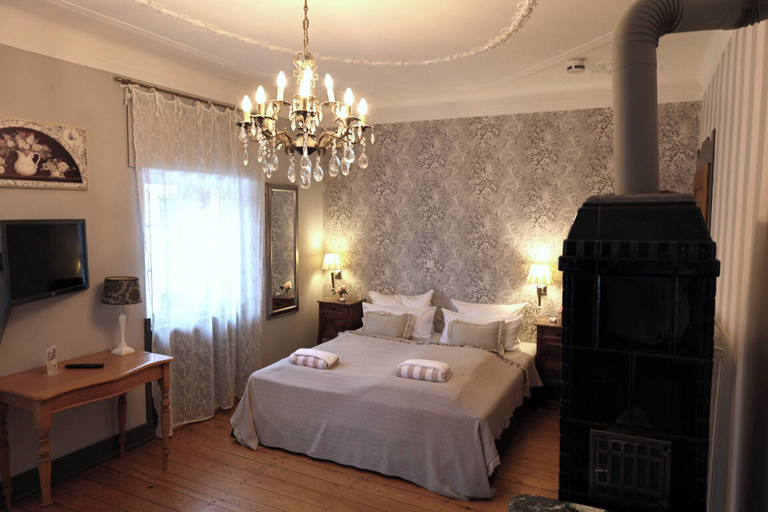 Bedroom 12