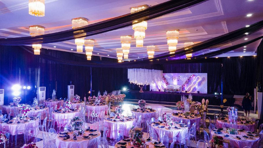 3, Cirenes Hotels, Ebonyi