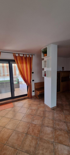 Others 2, B&B La Mansarda, Bari