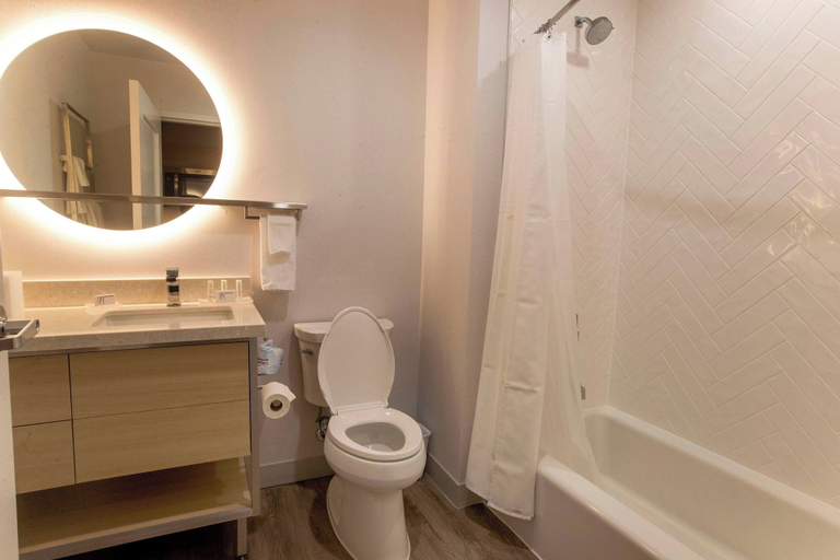 Bathroom 5, TownePlace Suites by Marriott Conroe, Montgomery