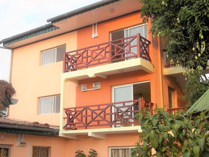 Exterior & Views 2, Les Gîtes de Kribi, Océan