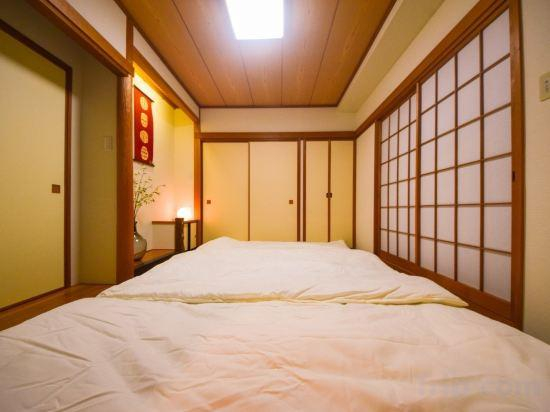 Others 3, Hotellight, Shinagawa
