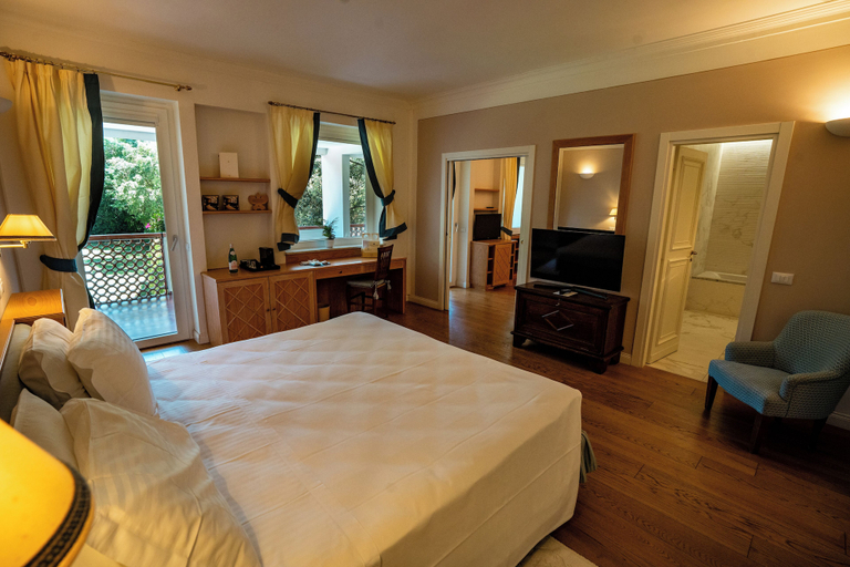 Bedroom 11
