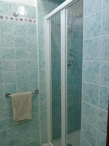 Bathroom, Vitedipinte 2 country house monolocale, Cuneo