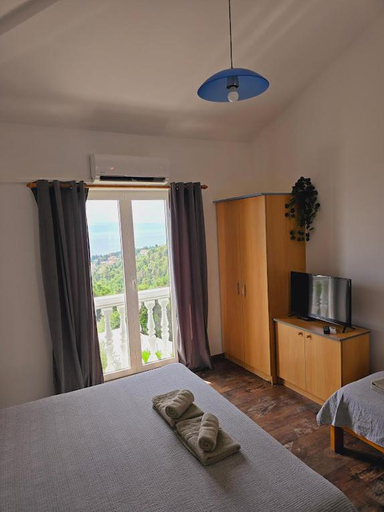 Facilities 3, Apartments Kolmanic, sea view, free privat parking, Opatija/Veprinac