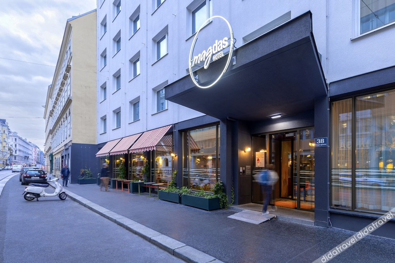 Others 2, magdas HOTEL Vienna City, Wien