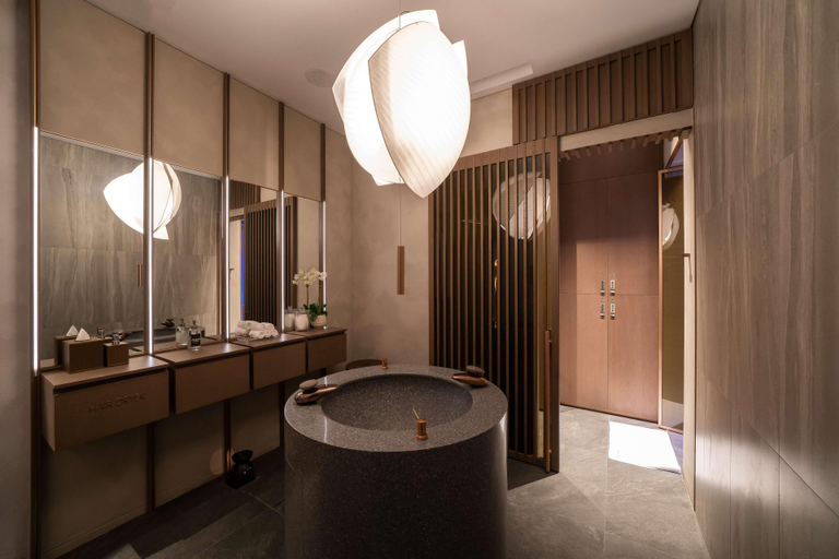 Bathroom 5, Kempinski Mall of the Emirates, Dubai