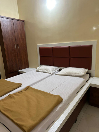 Bedroom 2, Chandrakamal, Ahmadnagar
