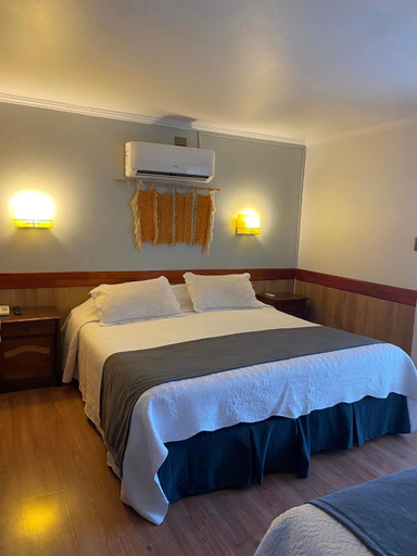 Bedroom 2, Hotel Encanto del Rio, Valdivia