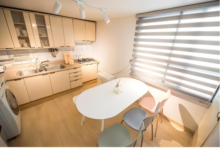 Others 4, Big House! 4beds, 3rooms, with Hongik univ.  [5], Mapo