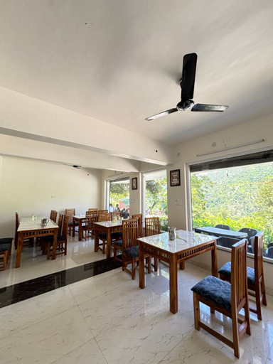 Food & Drinks 4, Hotel Kalyani, Chamoli