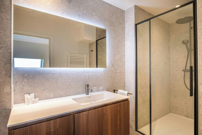 Bathroom 4, Marriott Executive Apartments European Quarter, Bruxelles