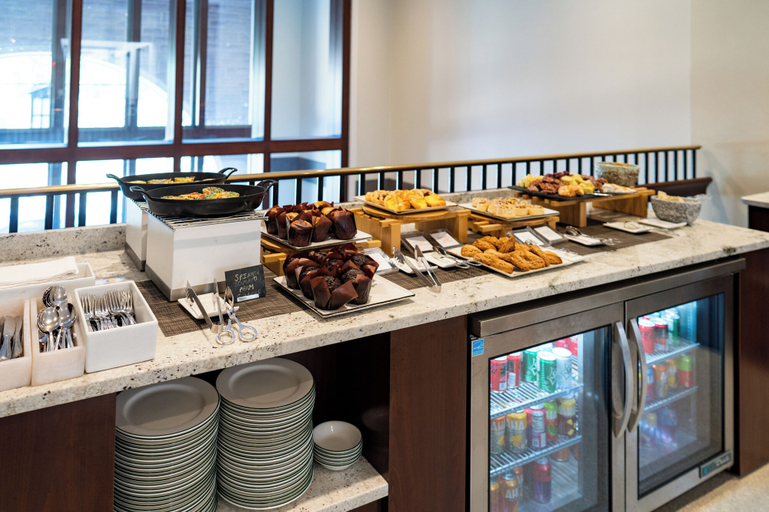 Food & Drinks 5, The Knight Center at Washington University, Saint Louis
