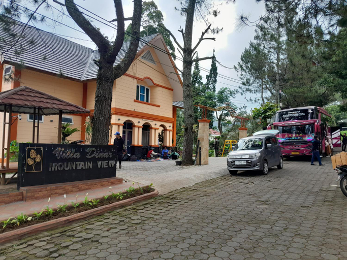 Exterior 7