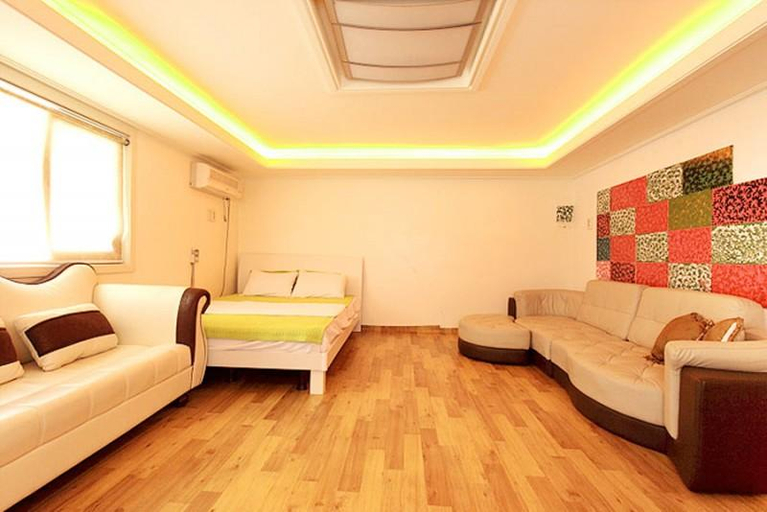 Bedroom, Yangpyeong Solmagchi Pension, Yangpyeong