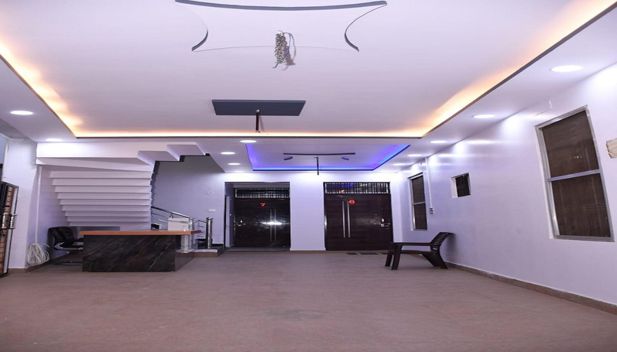 Others 3, Hotel Maa Pitambra, Faizabad
