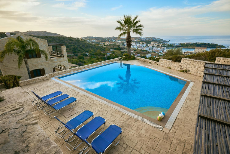 Sport & Beauty 2, Villa Paradissi in Crete, Crete
