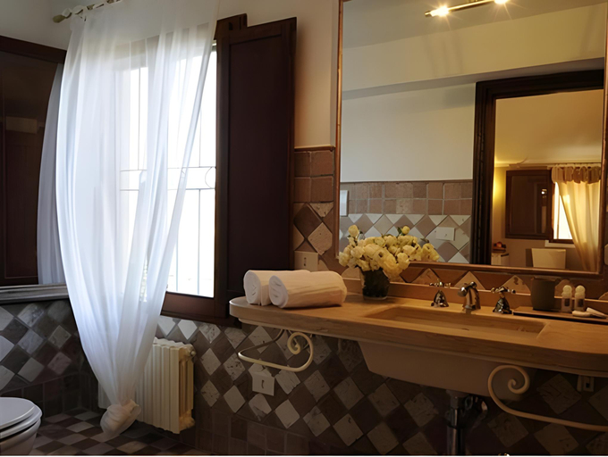 Bathroom 6