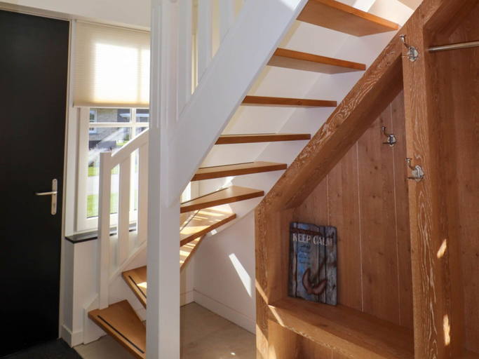 Reception, Luxury Villa with Sauna & Hot Tub at Lake, Lemsterland