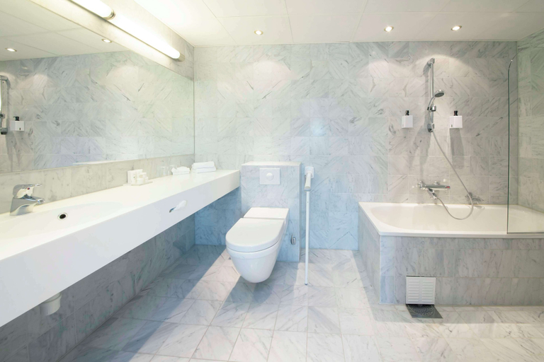 Bathroom 4, Scandic Parken, Ålesund