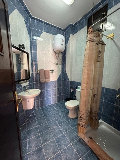 Bathroom 4, El Nakhil Hotel, Luxor