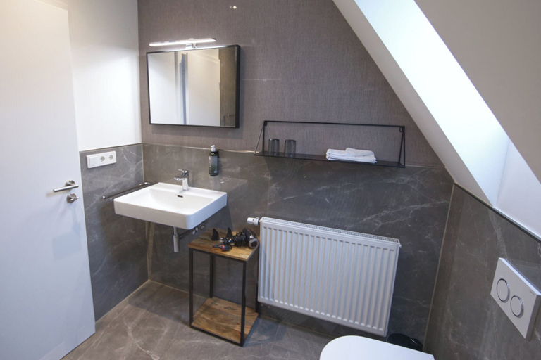 Bathroom 8
