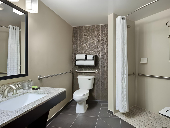 Bathroom 3