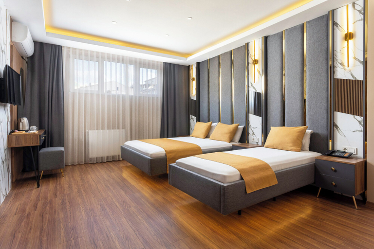 Bedroom 4, Meridiani Taksim Hotel, Beyoğlu