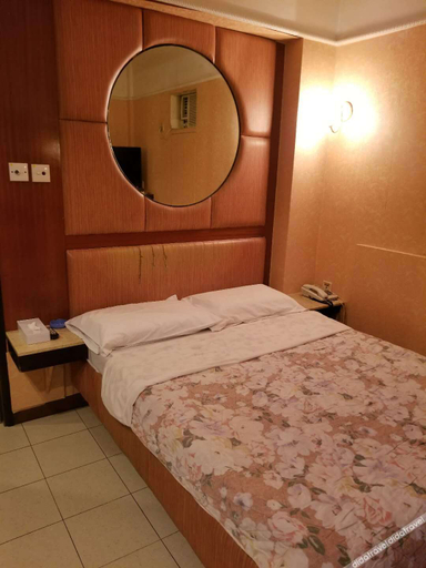 Bedroom 3, Honey Moon Guest House, Hong Kong Island