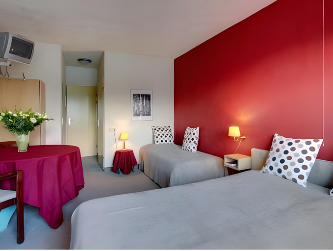 Bedroom 10