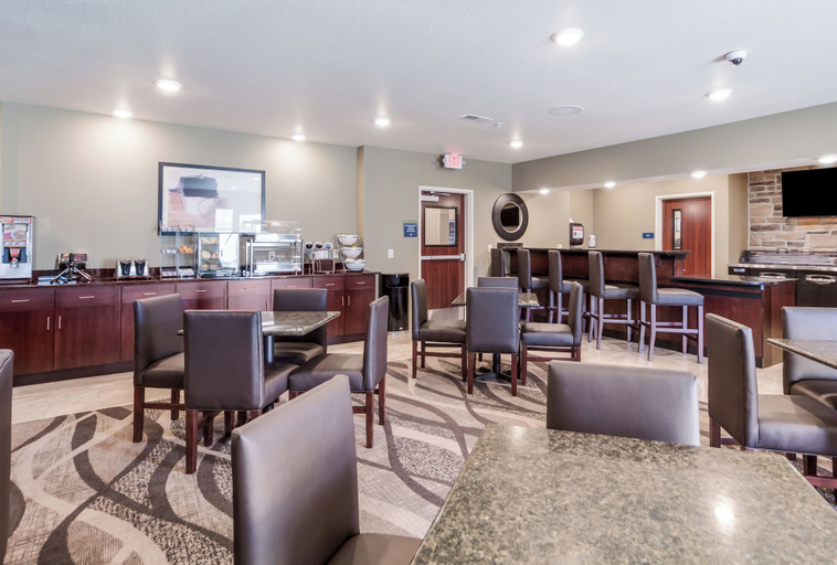 Food & Drinks 5, Cobblestone Inn & Suites - Holdrege, Phelps