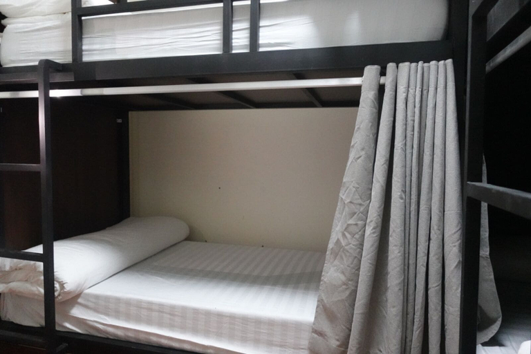 Bedroom 4, Champa Inn Hotel, Vangvieng