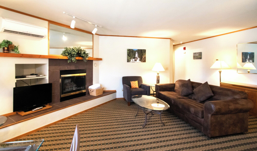Others 5, Sunburst Condominiums, Routt