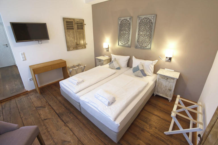 Bedroom 6