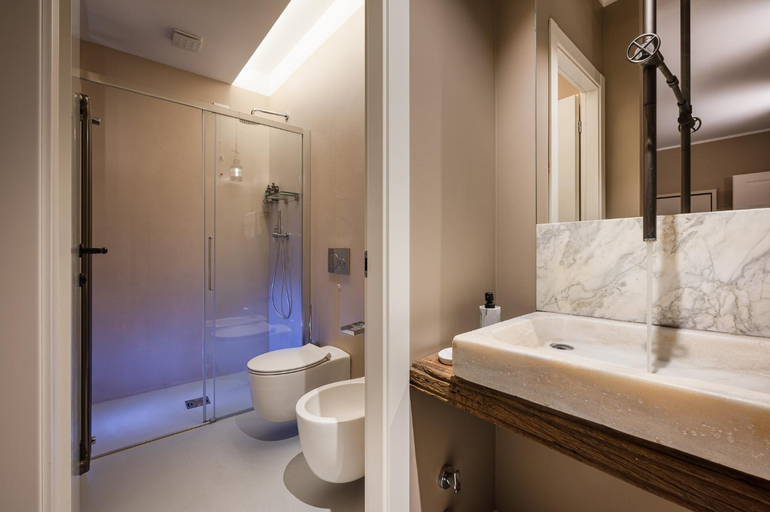 Bedroom 5, A'Mare Luxury Rooms, Imperia