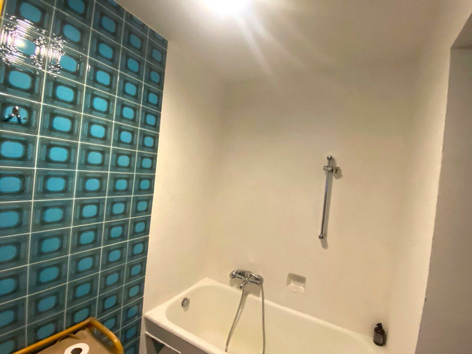Bathroom 3, Apartment in Zell am See Near Lake, Zell am See