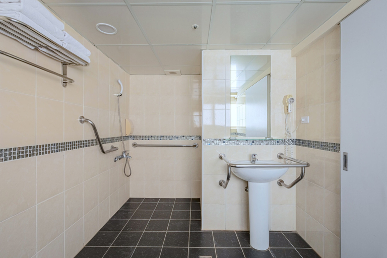Bathroom 5, ELIM Hotel, Taoyuan