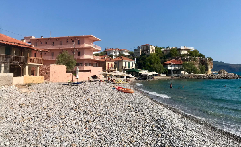 Others 3, Laas, Peloponnese